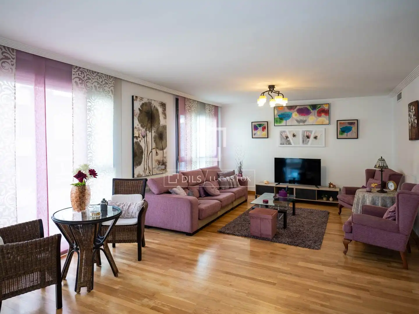 Sala de estar de Piso de alquiler en Madrid con Aire acondicionado, Calefacción y Jardín privado