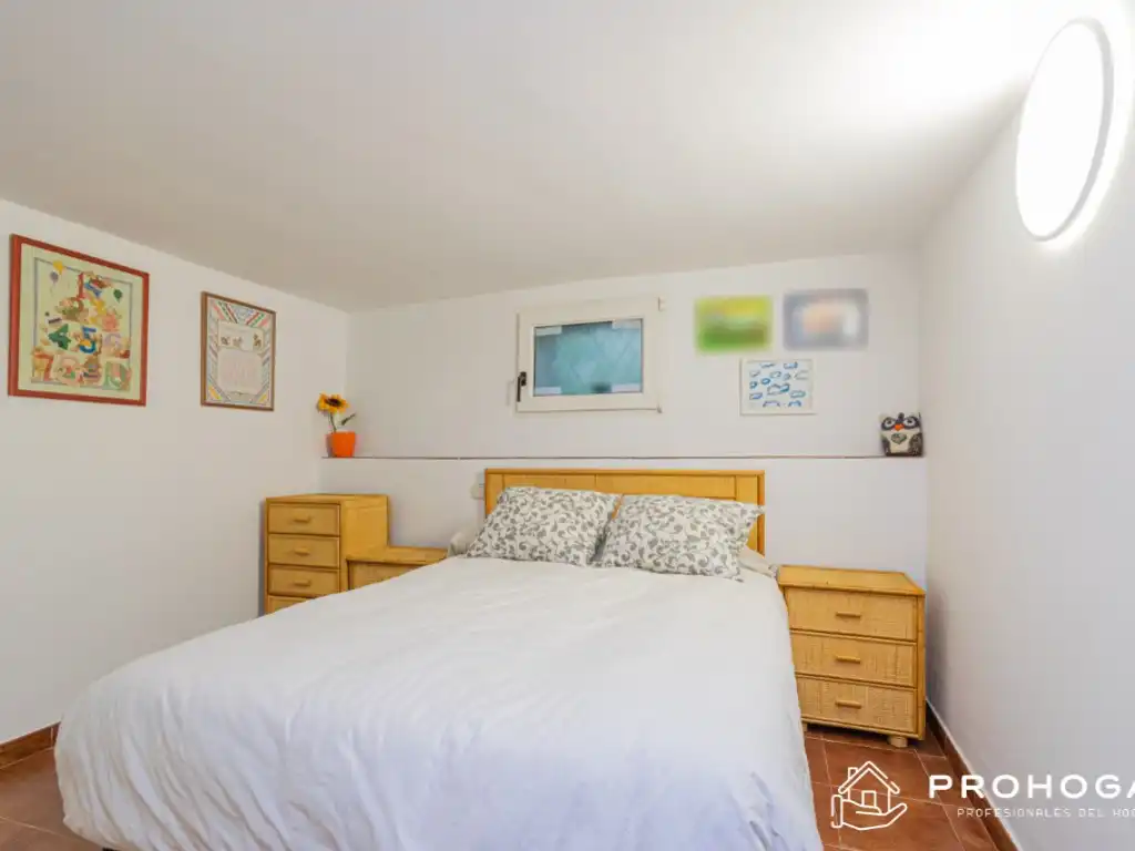 Habitación de Casa adosada en venta en Colmenar Viejo con Amueblado y Domótica