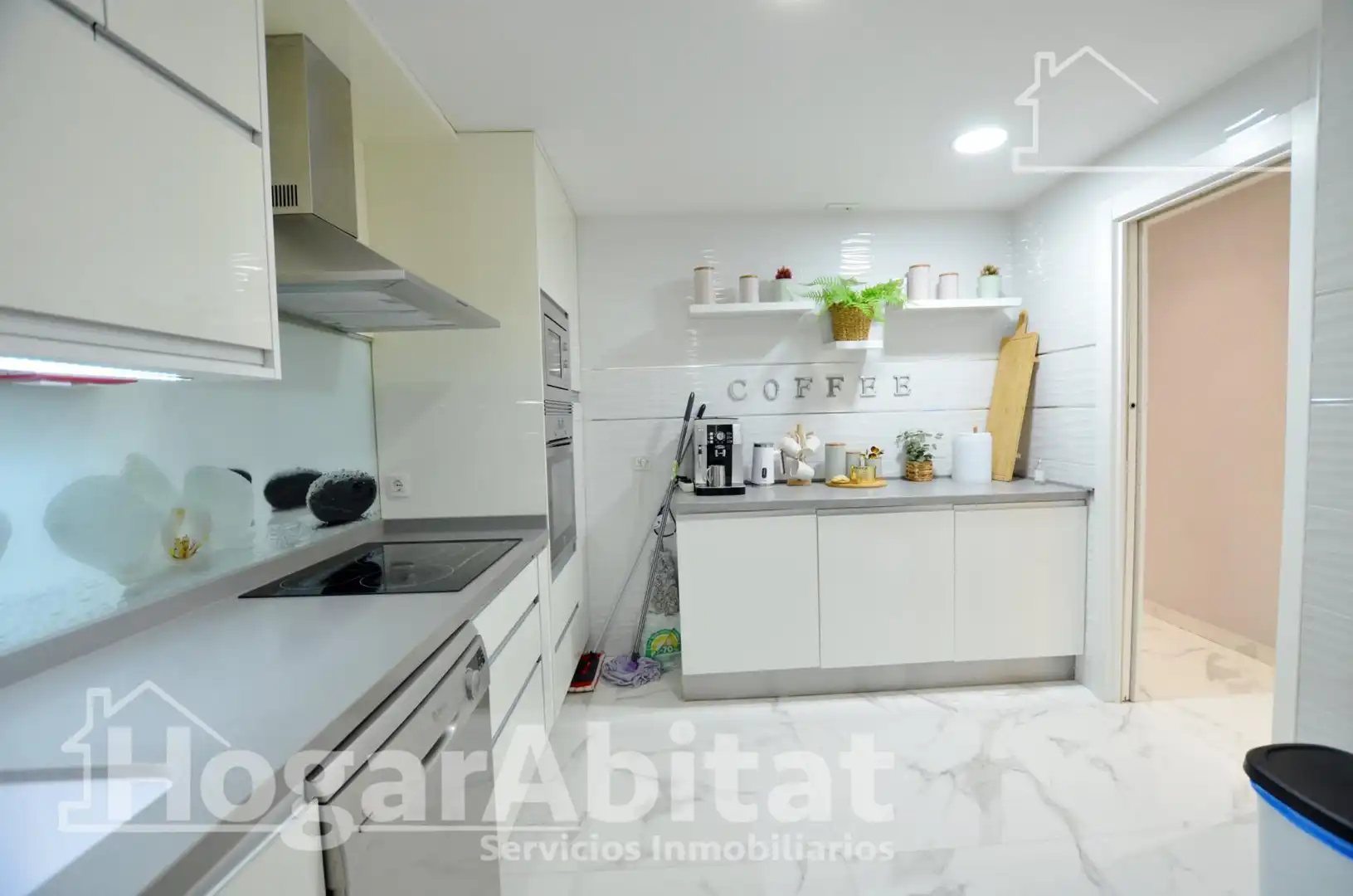 Kitchen of Flat for sale in Mutxamel  with Air Conditioner, Heating and Terrace