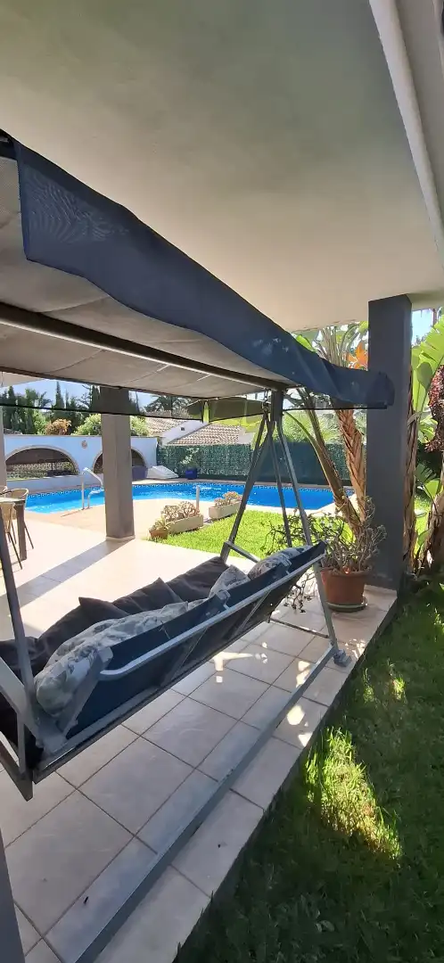 Piscina de Casa o chalet en venta en Benicasim / Benicàssim con Calefacción, Jardín privado y Terraza