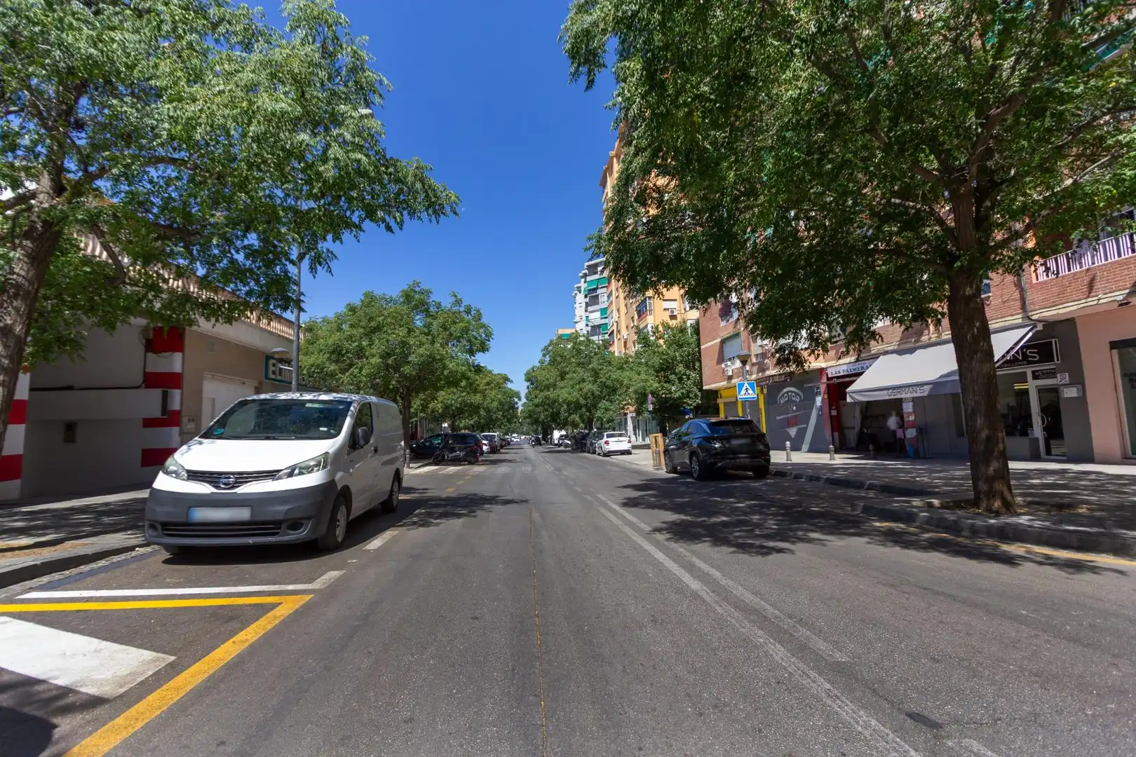 Vista exterior de Piso en venta en Granada con Aire acondicionado y Terraza
