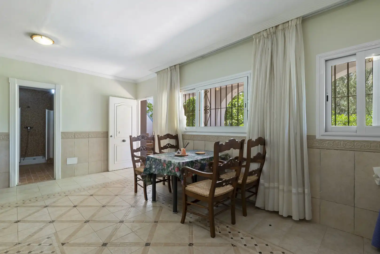 Comedor de Casa adosada en venta en Mijas con Aire acondicionado, Jardín privado y Terraza