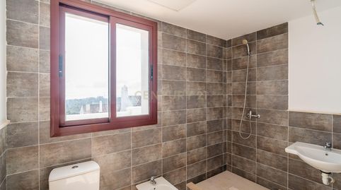 Foto 4 de Casa adosada en venta en Calle Doña Julia, Casares, Spain, -1, Doña Julia Golf, Casares