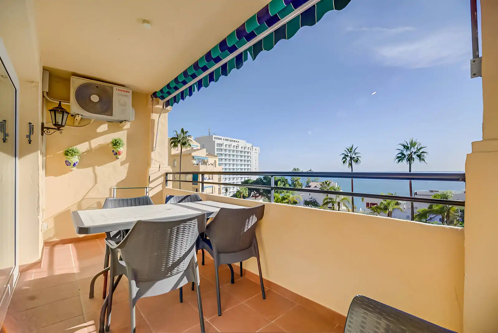 Terraza de Planta baja en venta en Benalmádena con Aire acondicionado, Terraza y Piscina