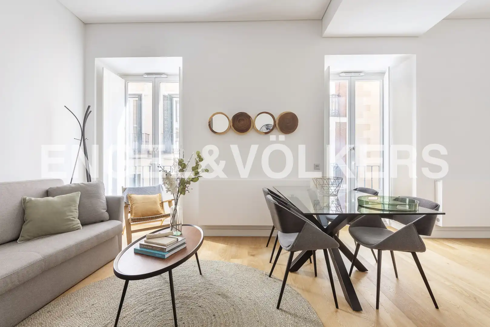 Sala d'estar de Apartament de lloguer en Madrid amb Aire condicionat, Calefacció i Moblat