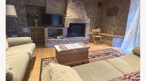 Casa rústica reformada de 273m2 en Guarda-si-venes, imatge 5