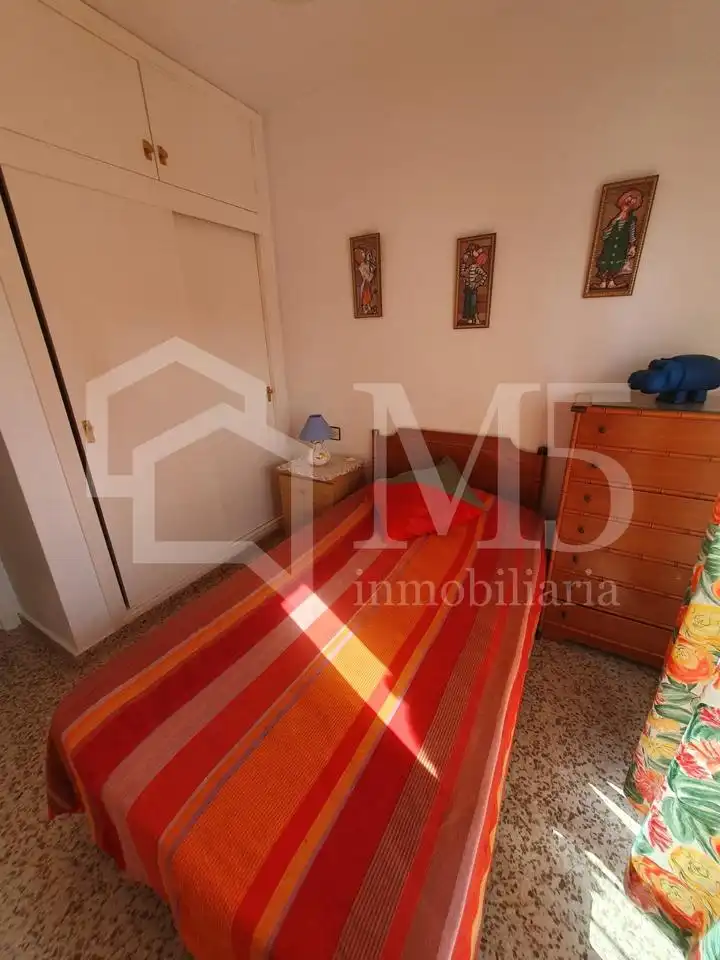 Schlafzimmer von Einfamilien-Reihenhaus zum Verkauf in Algarrobo mit Möbliert