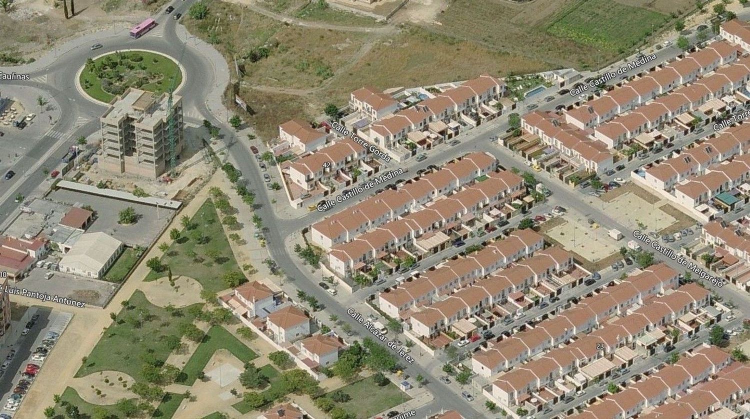 Exterior view of Single-family semi-detached for sale in Jerez de la Frontera