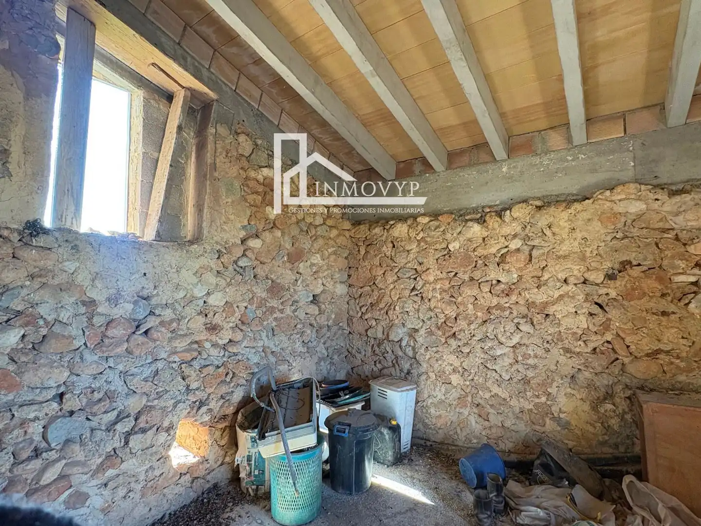 Finca rústica en venda en Búger amb Jardí privat, Terrassa i Traster