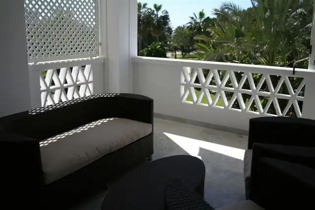 Appartement compact avec piscine à vendre à Nueva Andalucía, imagen 2