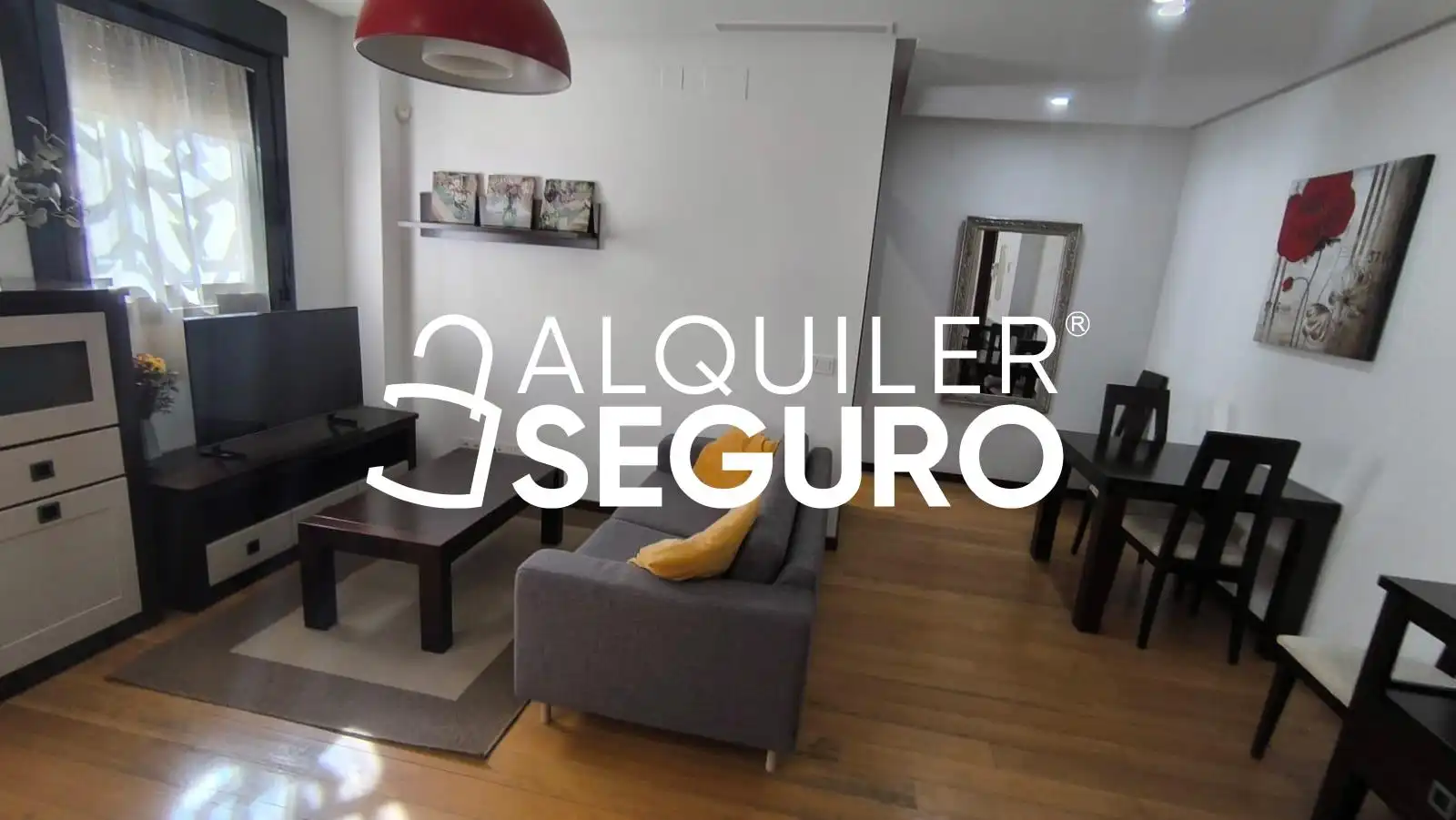 Sala de estar de Piso de alquiler en Sevilla con Aire acondicionado, Calefacción y Amueblado