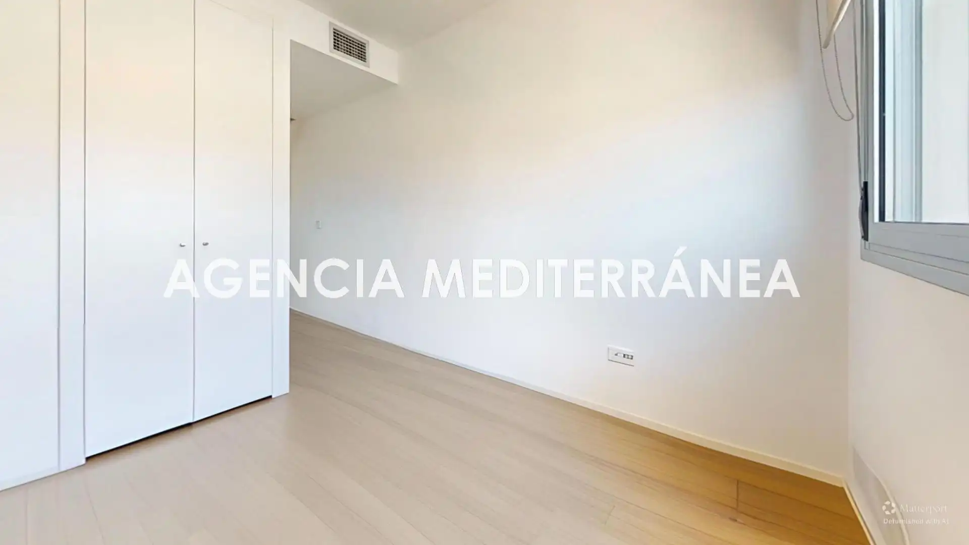 Habitación de Ático en venta en La Pobla de Farnals con Aire acondicionado, Calefacción y Terraza