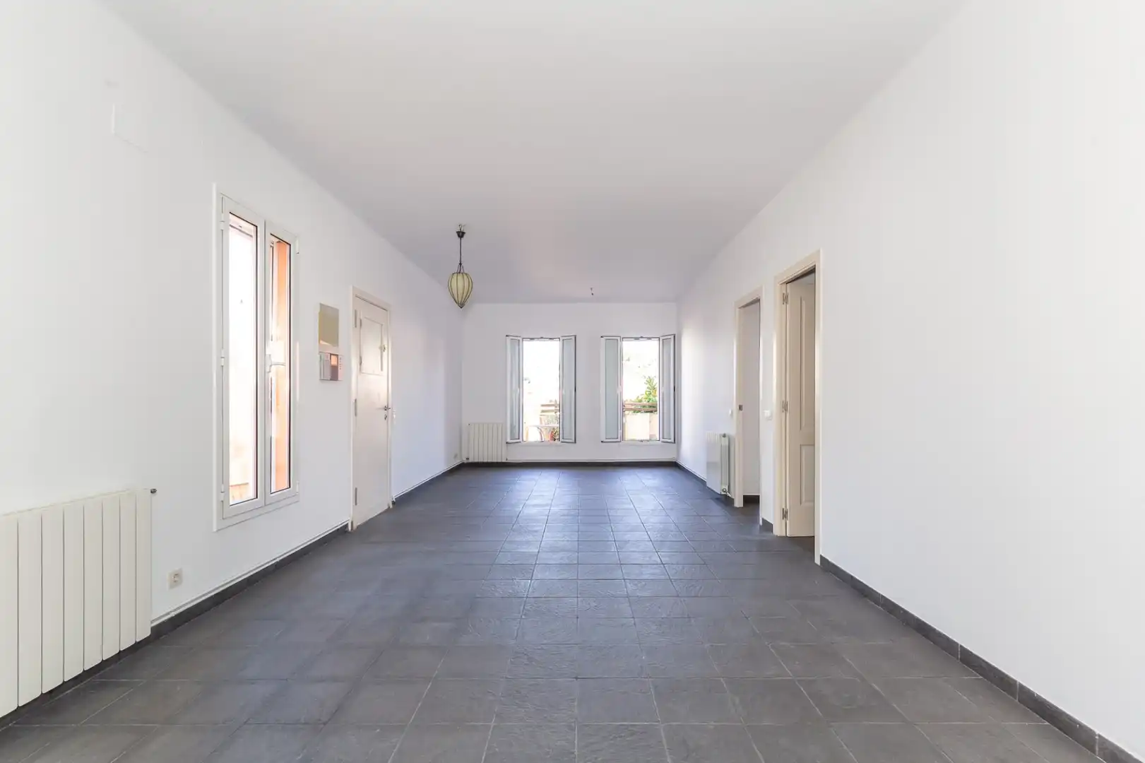 Planta baja en venta en Sant Just Desvern con Calefacción y Terraza