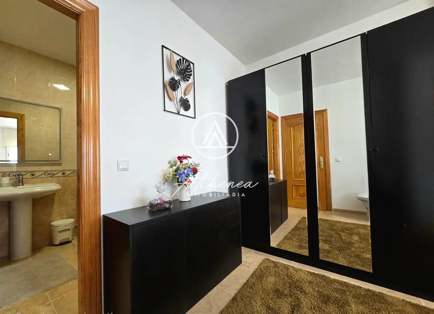 Piso en venta en Roquetas de Mar con Terraza, Amueblado y Horno
