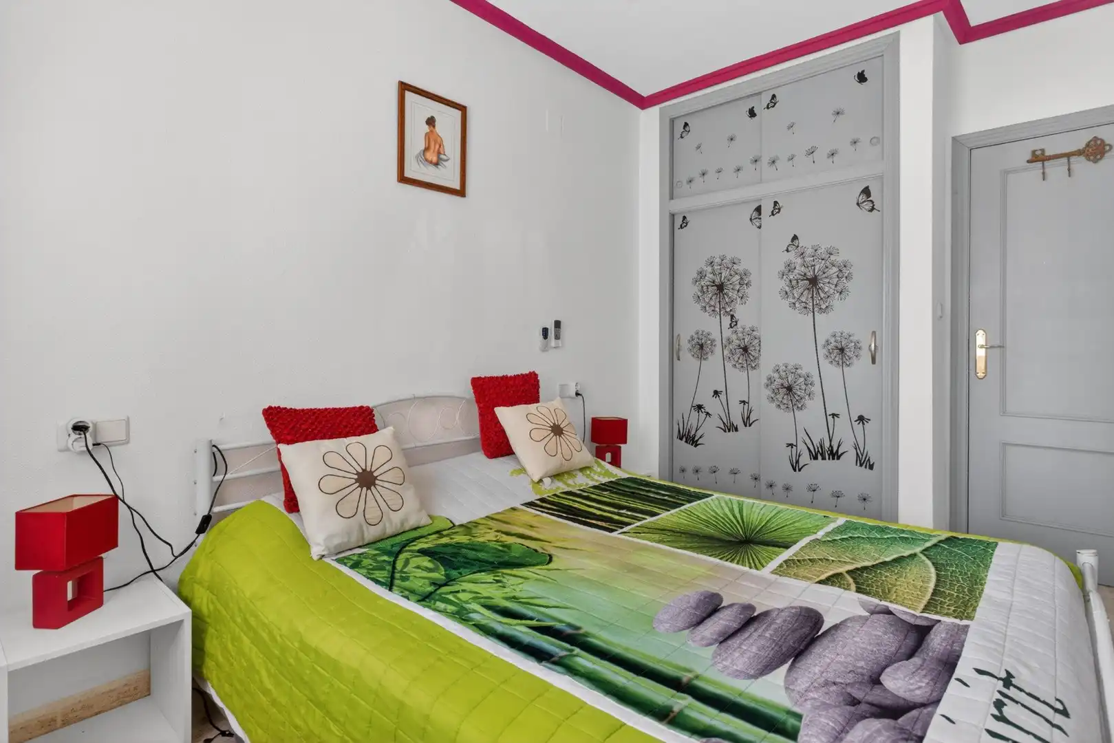 Habitación de Apartamento en venta en Orihuela con Amueblado y Lavadora