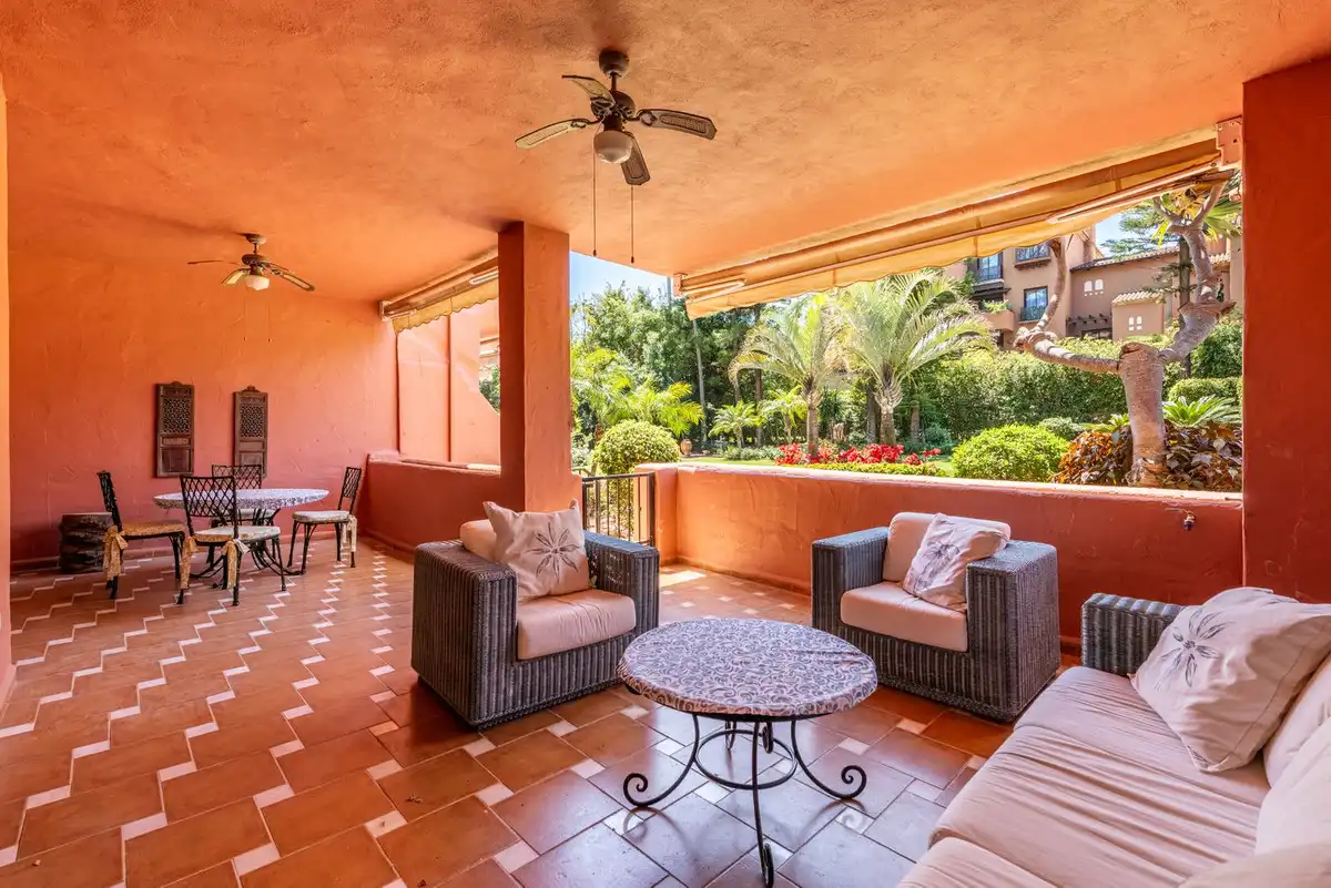Terraza de Piso en venta en Marbella con Aire acondicionado y Trastero