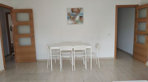 Foto 3 de Piso de alquiler en Calle Los Milanos, 10, Nuevo Parque - Los Rosales - Tráfico Pesado, Huelva Capital