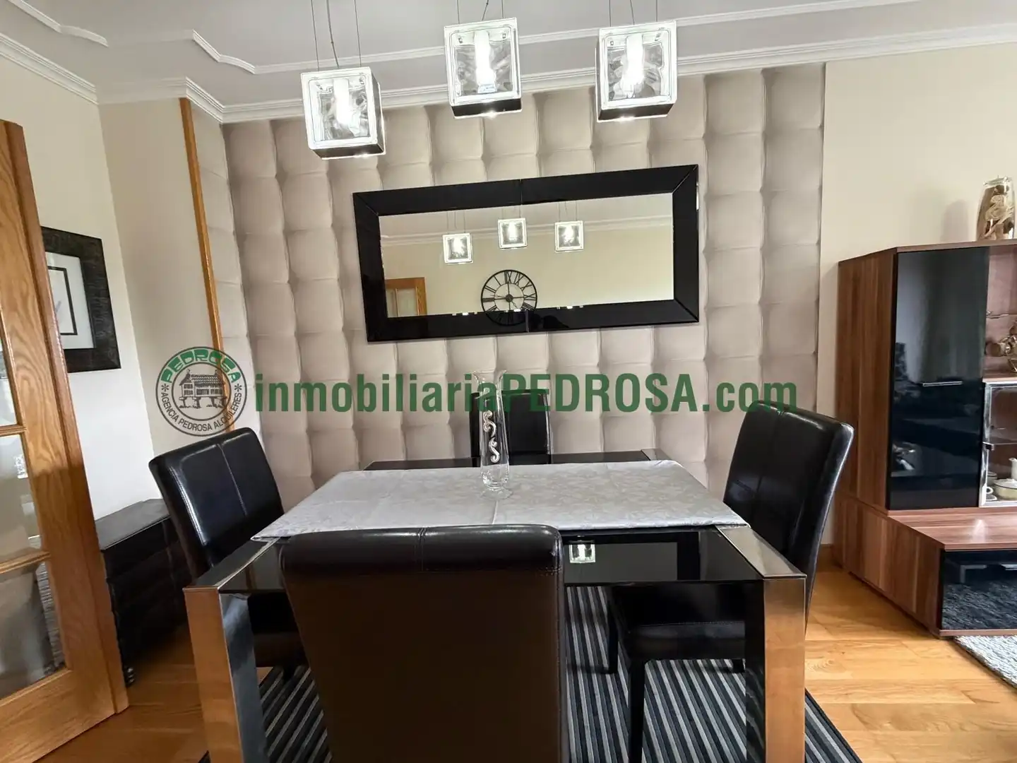 Esszimmer von Wohnung zur Miete in Poio mit Heizung, Abstellraum und Möbliert