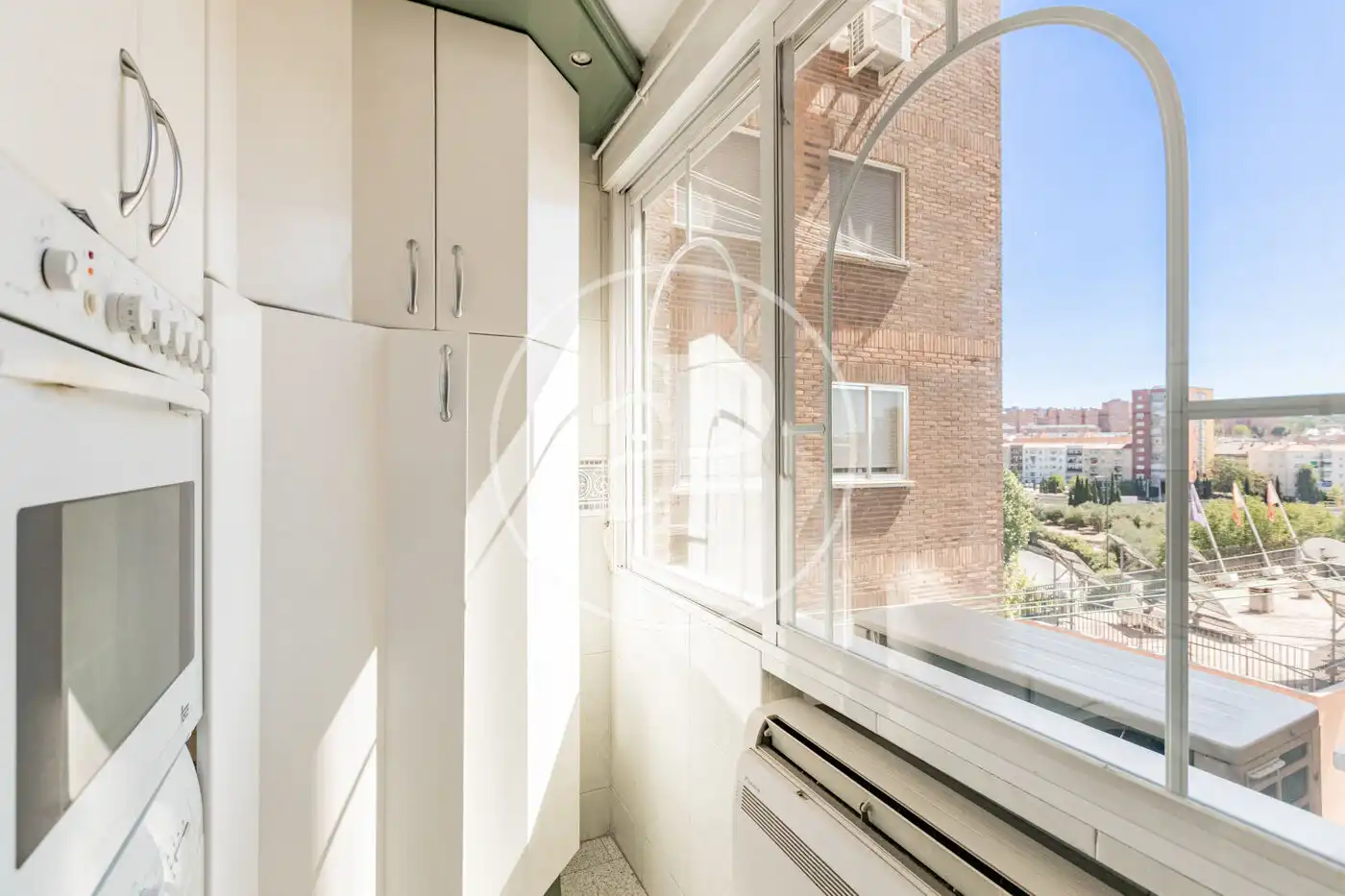 Balcony of Flat for rent in Madrid  with Air Conditioner, Heating and Private garden