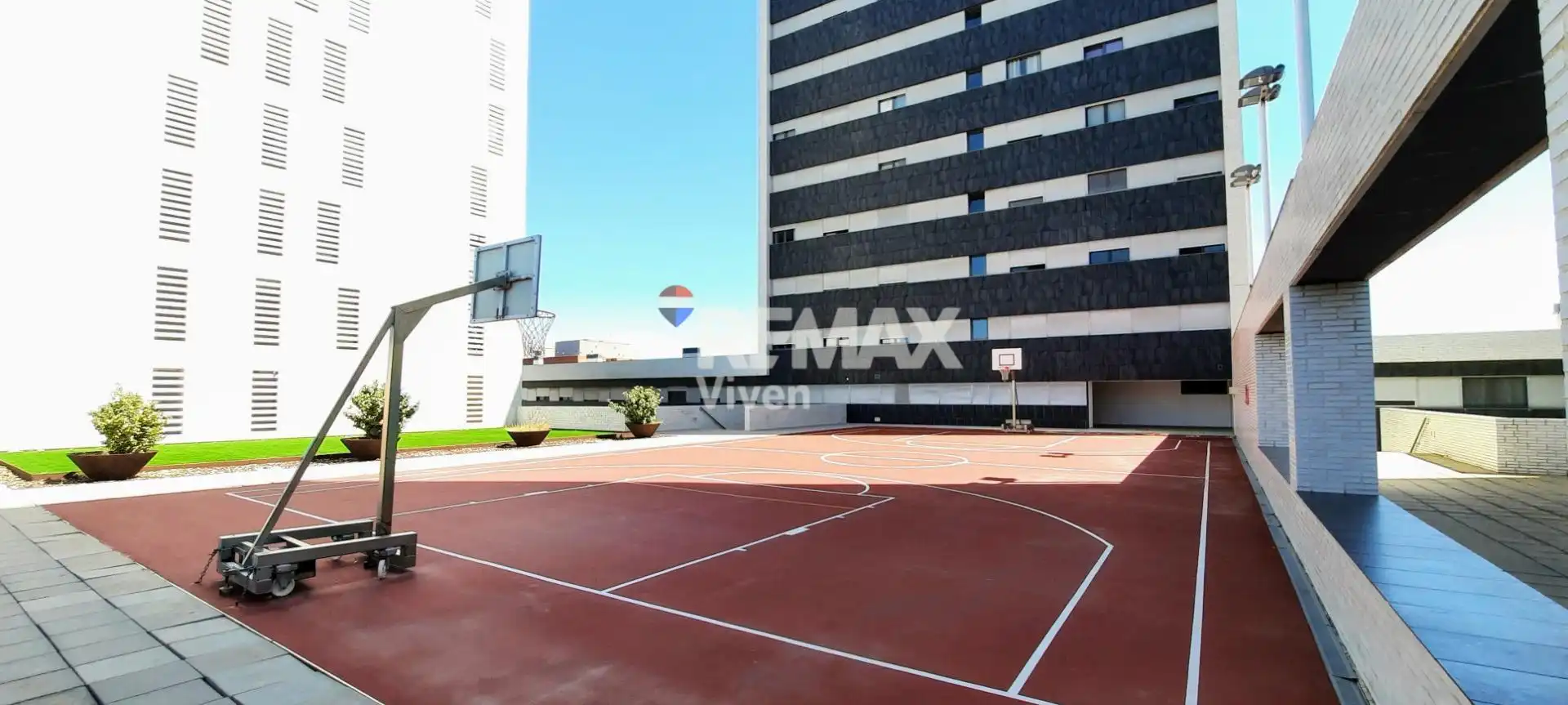 Exterior view of Flat for sale in Viladecans  with Parquet flooring