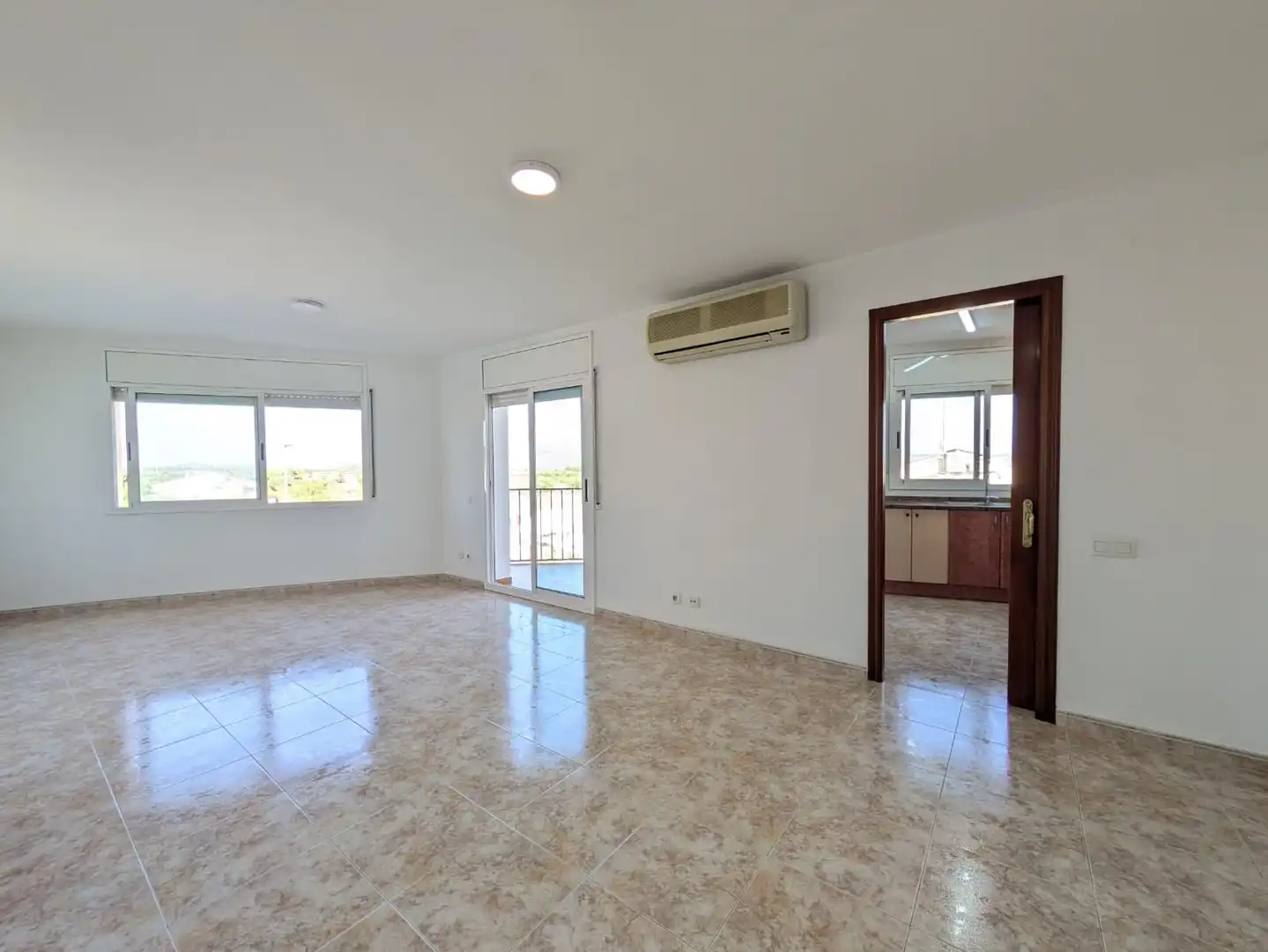 Sala d'estar de Apartament en venda en Banyeres del Penedès amb Balcó