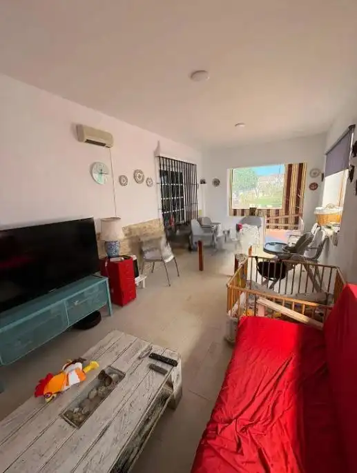 Sala d'estar de Finca rústica en venda en Chiclana de la Frontera amb Aire condicionat, Jardí privat i Terrassa