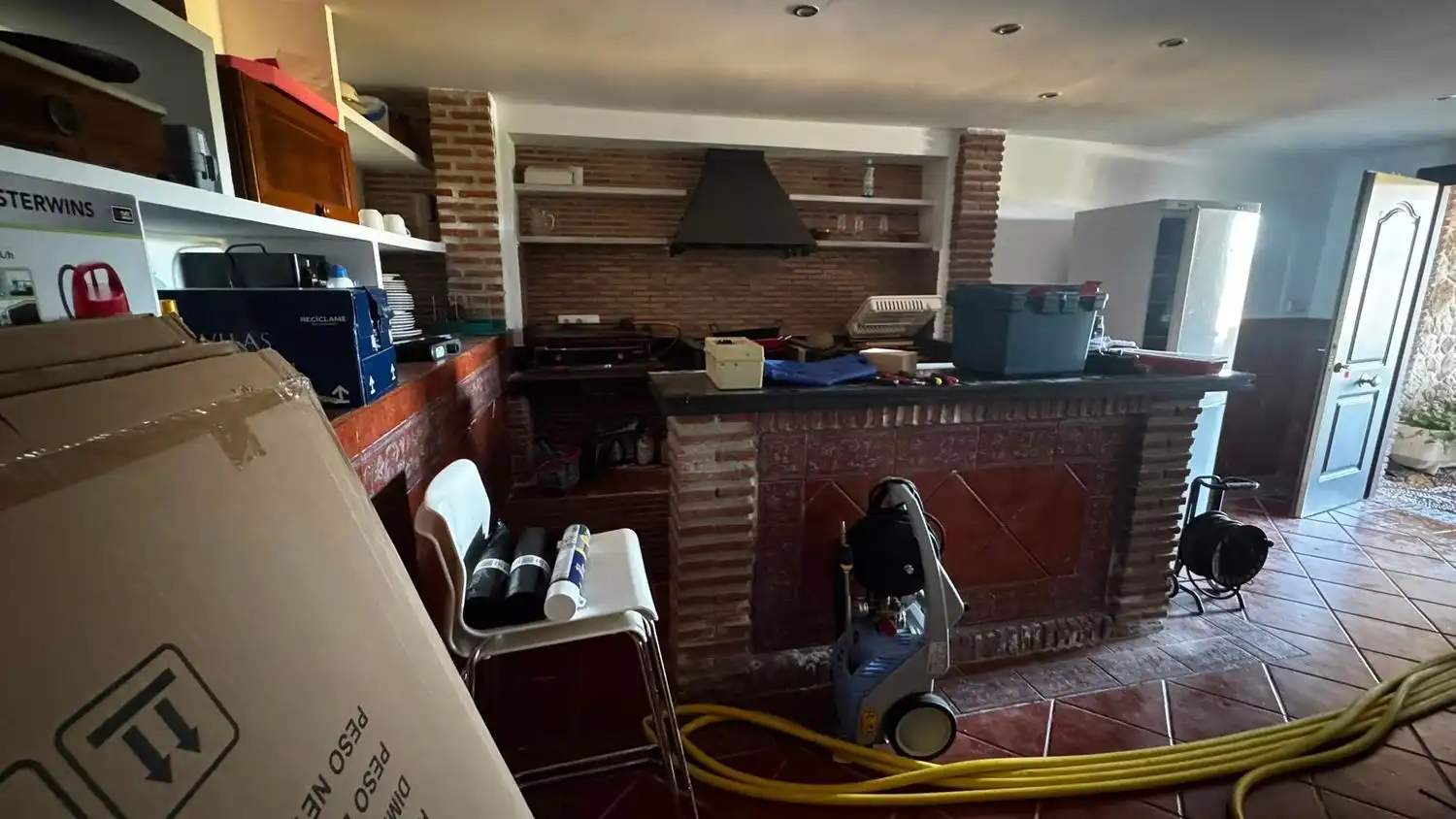 Cocina de Casa adosada en venta en Córdoba con Aire acondicionado, Jardín privado y Terraza