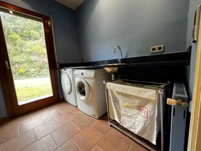 Vista exterior de Casa o chalet en venta en Bescanó con Calefacción, Jardín privado y Parquet