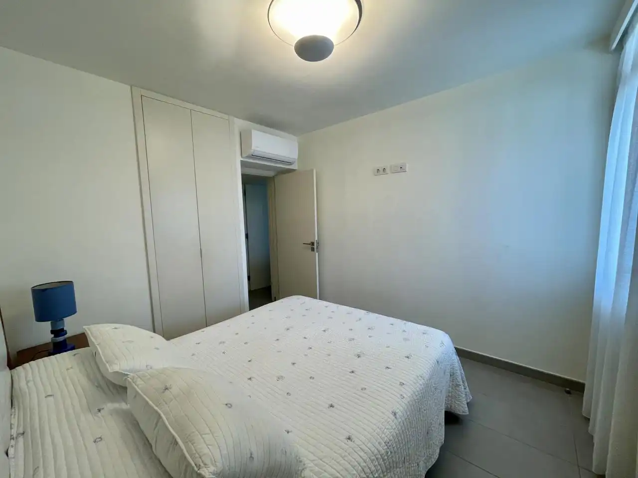 Dormitori de Dúplex de lloguer en San Bartolomé de Tirajana amb Aire condicionat, Jardí privat i Terrassa