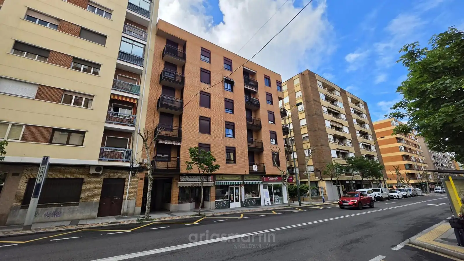Vista exterior de Piso de alquiler en Salamanca con Calefacción, Terraza y Amueblado