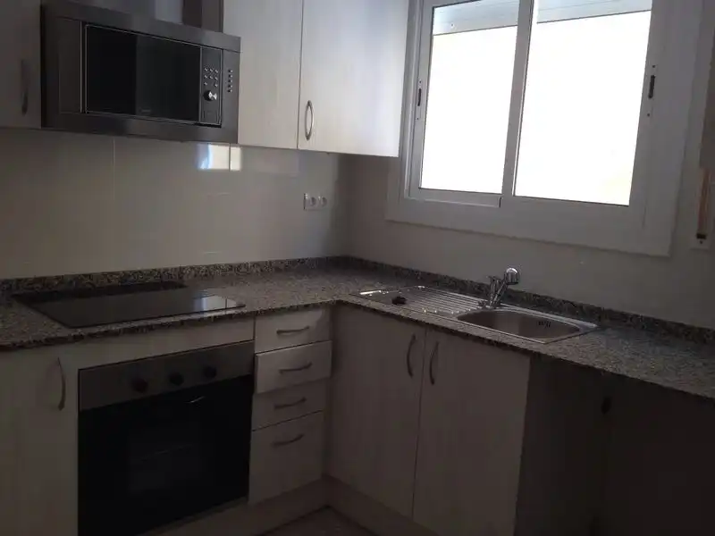 Küche von Wohnung zur Miete in Cambrils mit Ofen