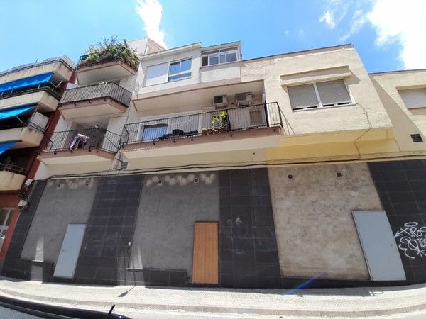 Vista exterior de Piso en venta en Terrassa