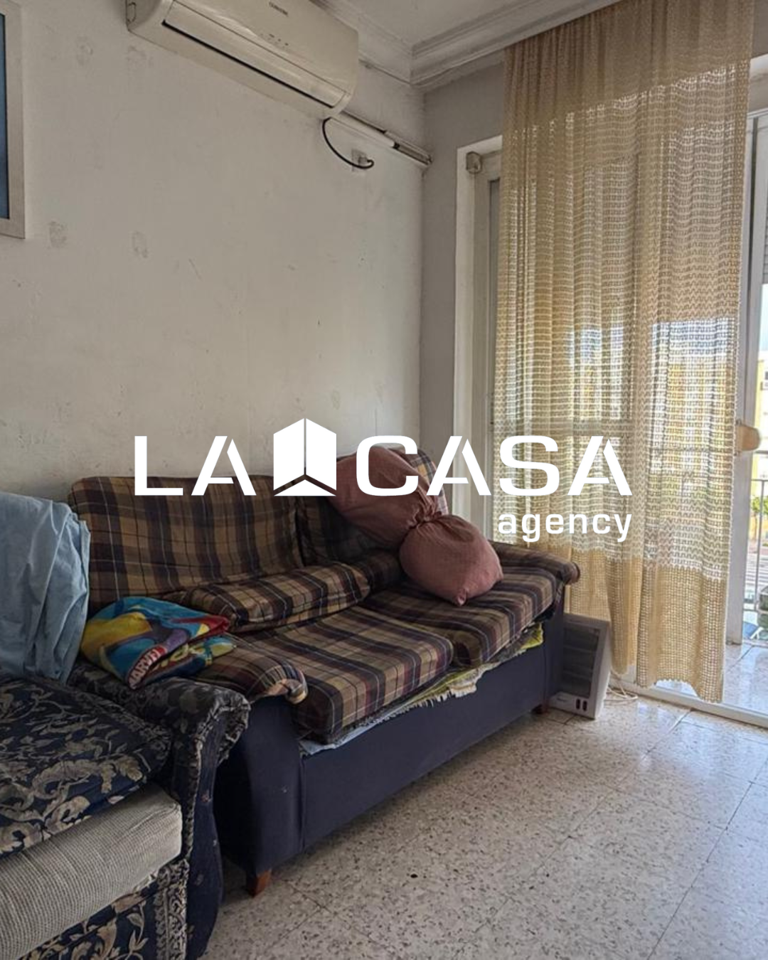 Flat for sale in  Sevilla Capital  with Terrace