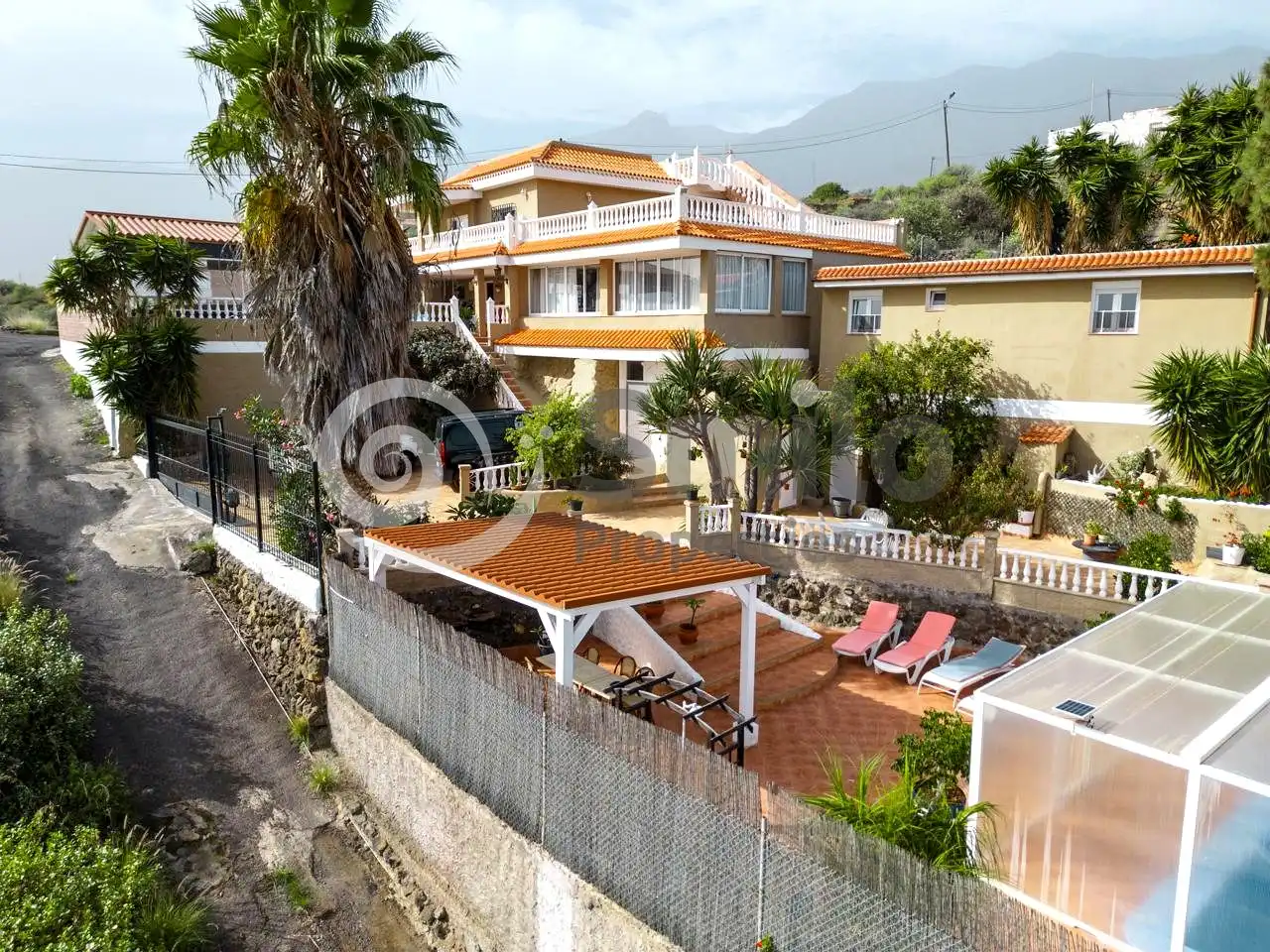 Vista exterior de Casa o chalet en venta en Candelaria con Aire acondicionado, Jardín privado y Terraza