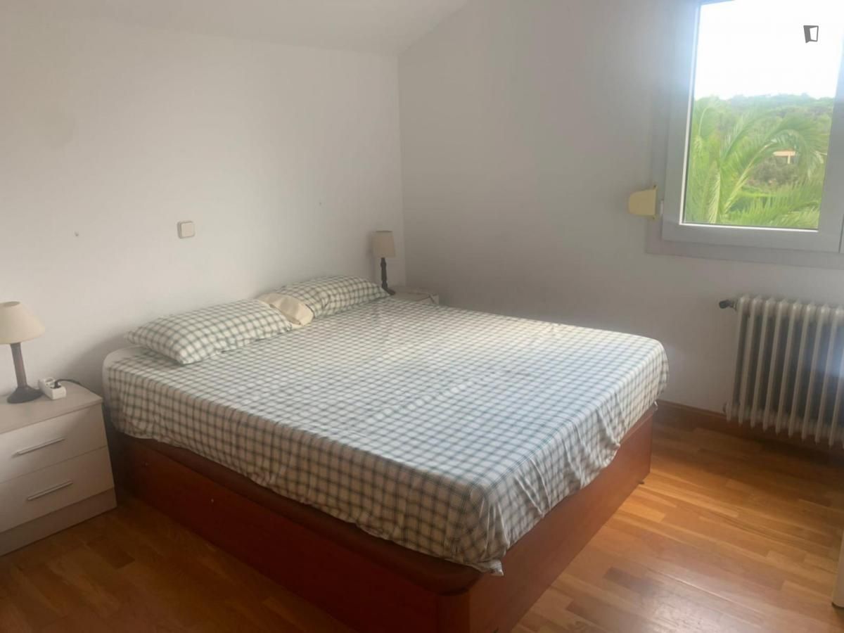Apartment to share in El Bosque