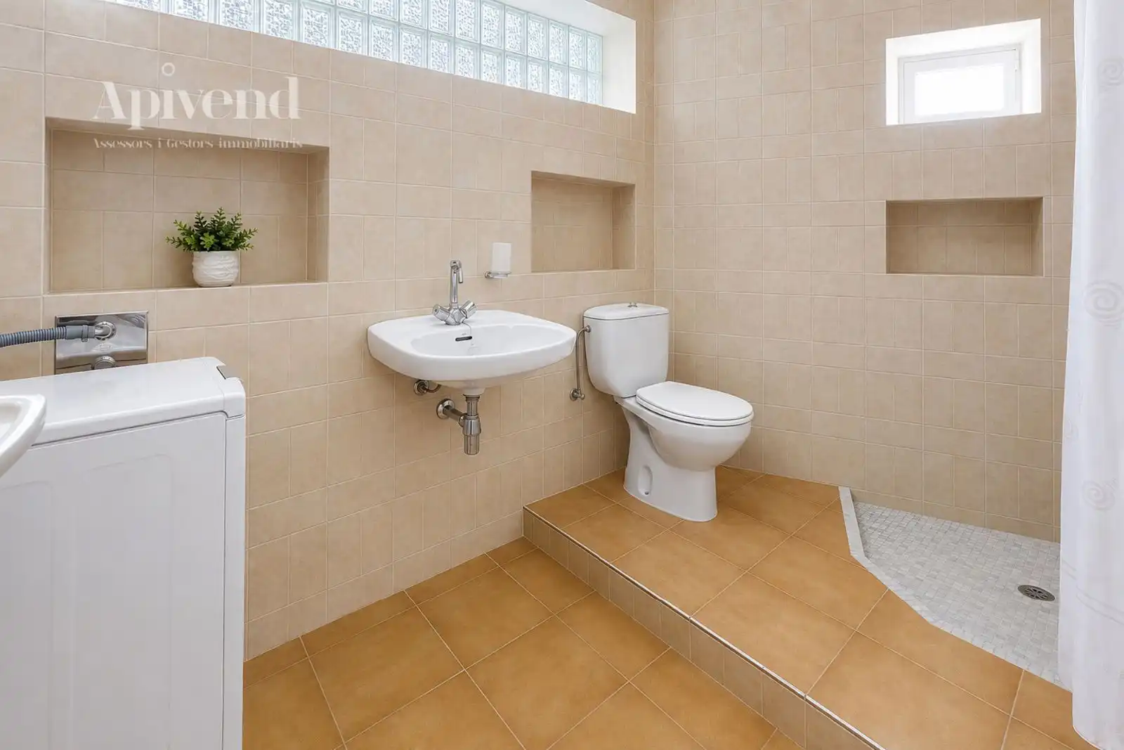 Bathroom of Houses for sale in Roses  with Air Conditioner, Heating and Private garden