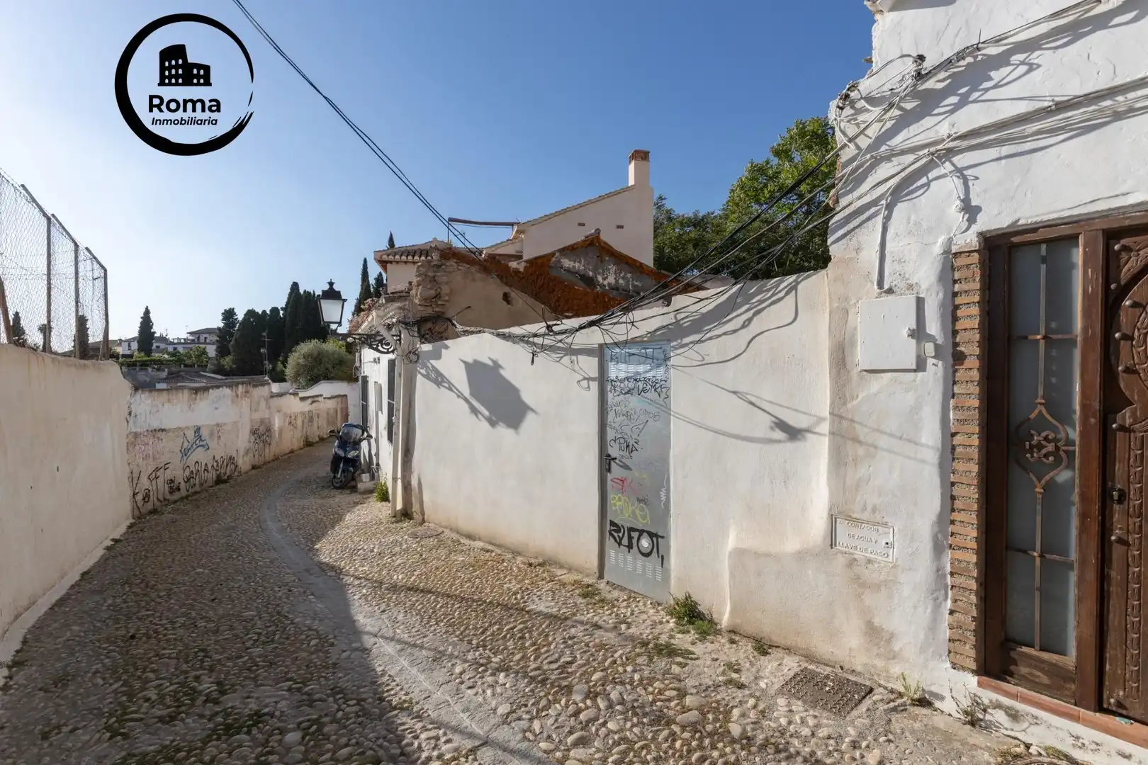 Außenansicht von Residential zum Verkauf in Granada