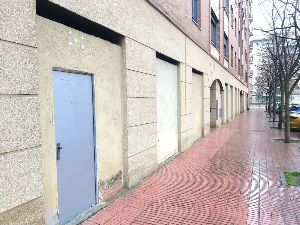 Business premises for sale in Calle Empecinado, imagen 5