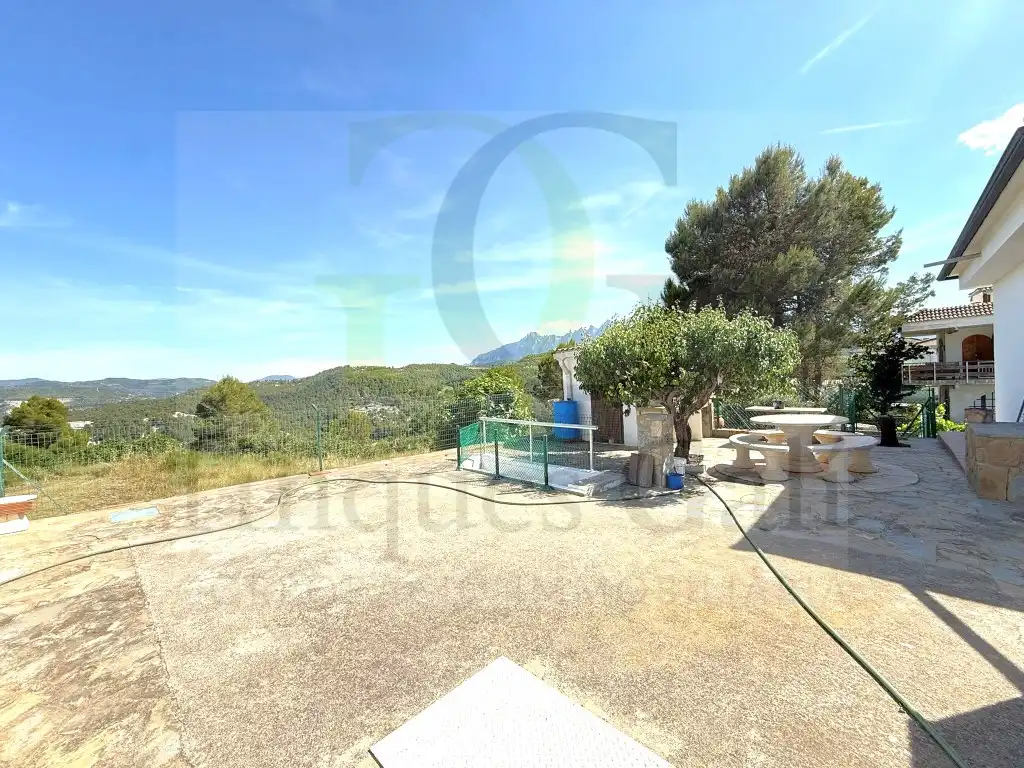 Exterior view of Houses for sale in Castellgalí