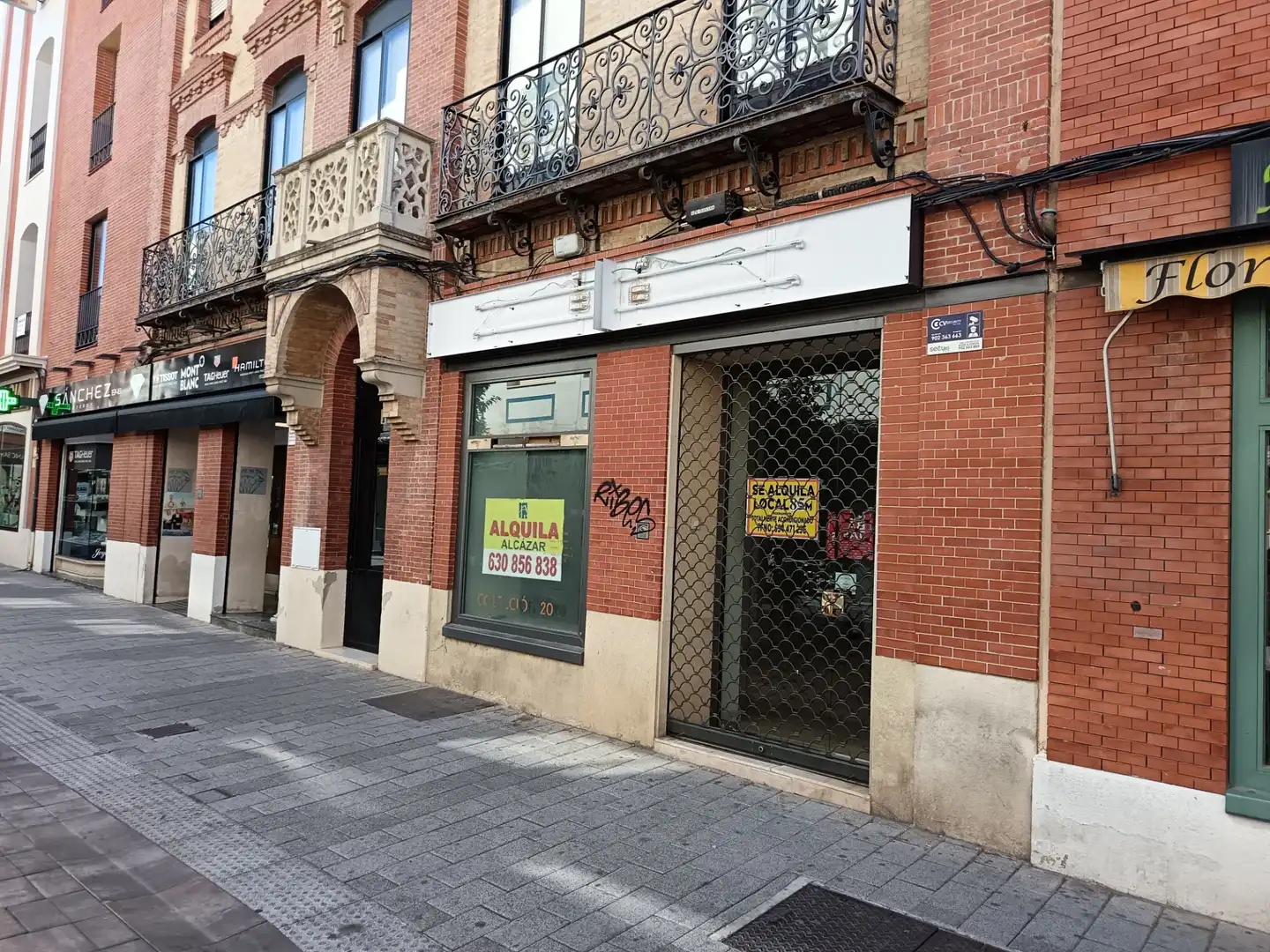 Local comercial en venta en Calle Feria