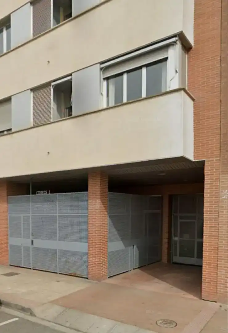 Vista exterior de Garaje en venta en La Estrella