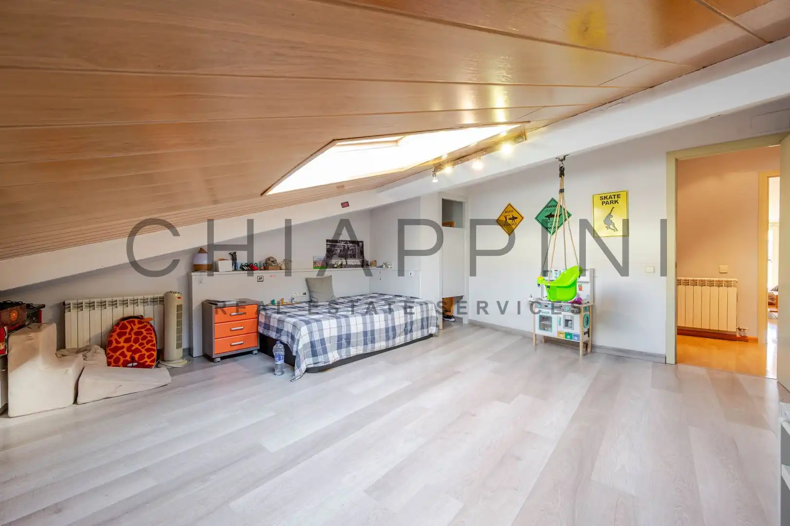 Attic for sale in Centre  