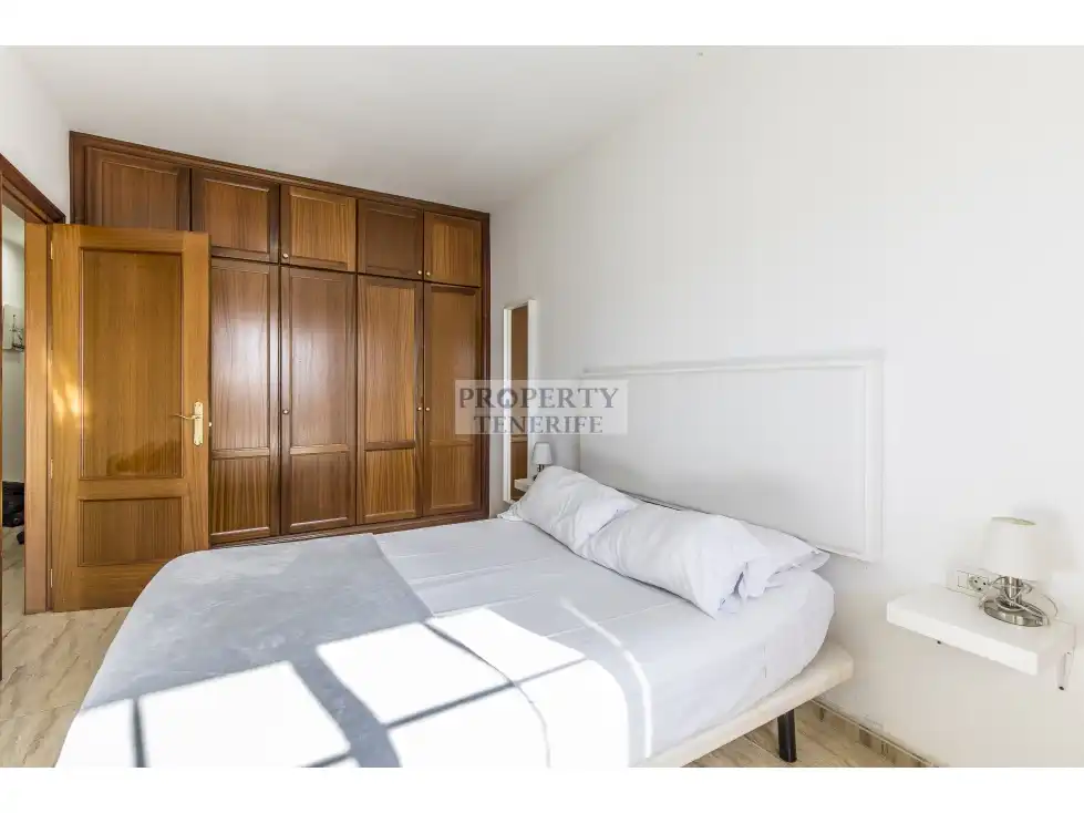 Bedroom of Flat for sale in Arona  with Swimming Pool