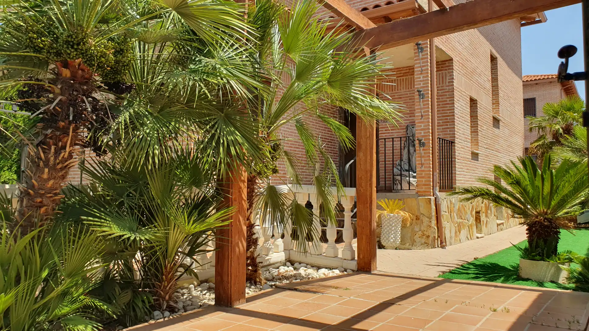 Terrassa de Casa adosada en venda en Olías del Rey amb Aire condicionat, Calefacció i Jardí privat