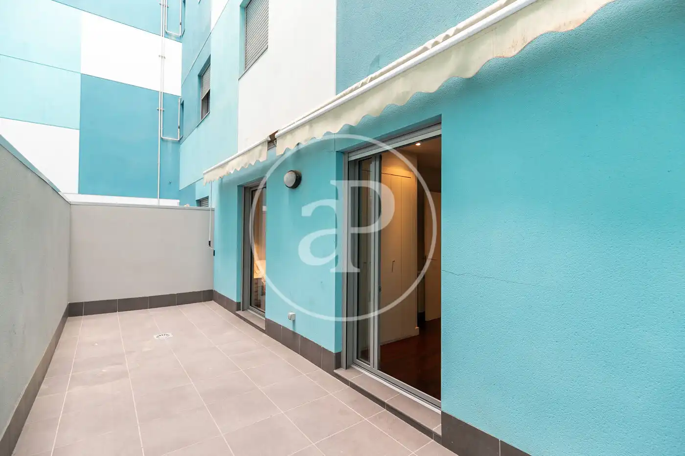 Exterior view of Flat for sale in Barcelona  with Air Conditioner, Heating and Terrace