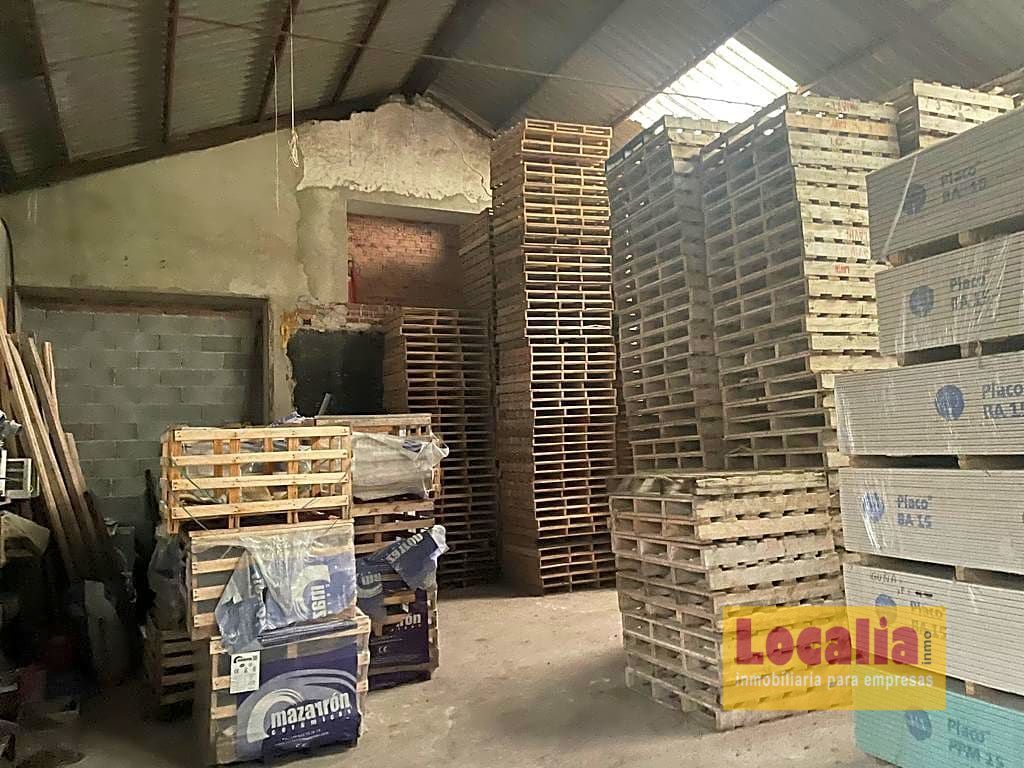 Nau industrial de lloguer en Arenas de Iguña