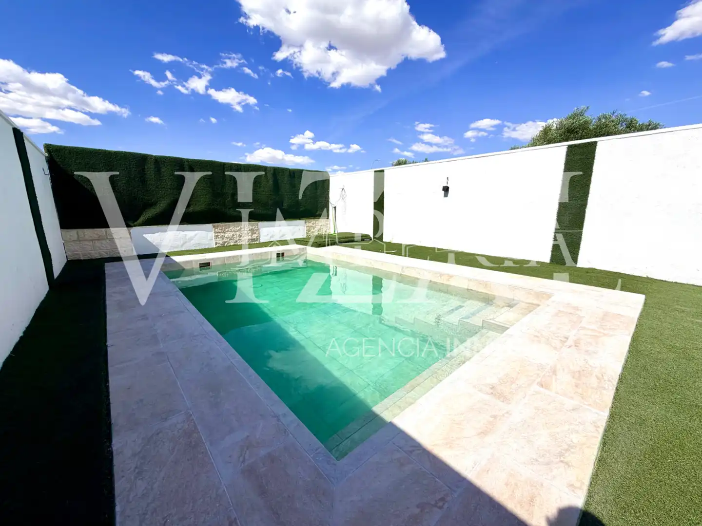 Piscina de Casa o xalet en venda en Argés amb Aire condicionat, Calefacció i Jardí privat