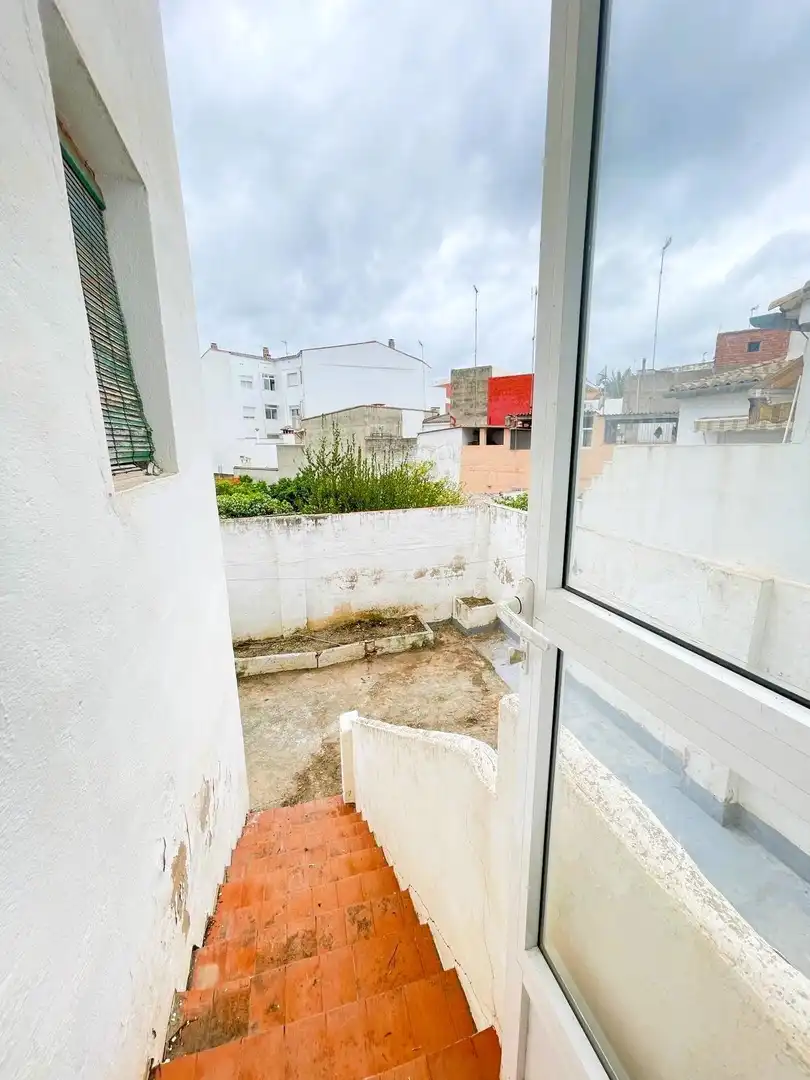 Vista exterior de Planta baja en venta en Canals