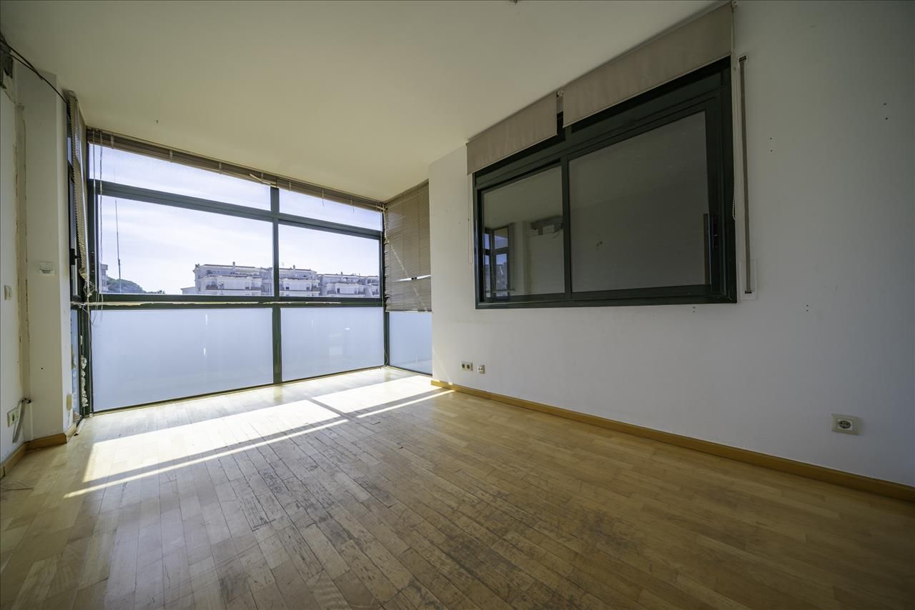 Duplex for sale in Pere Codina I Mont, Fenals