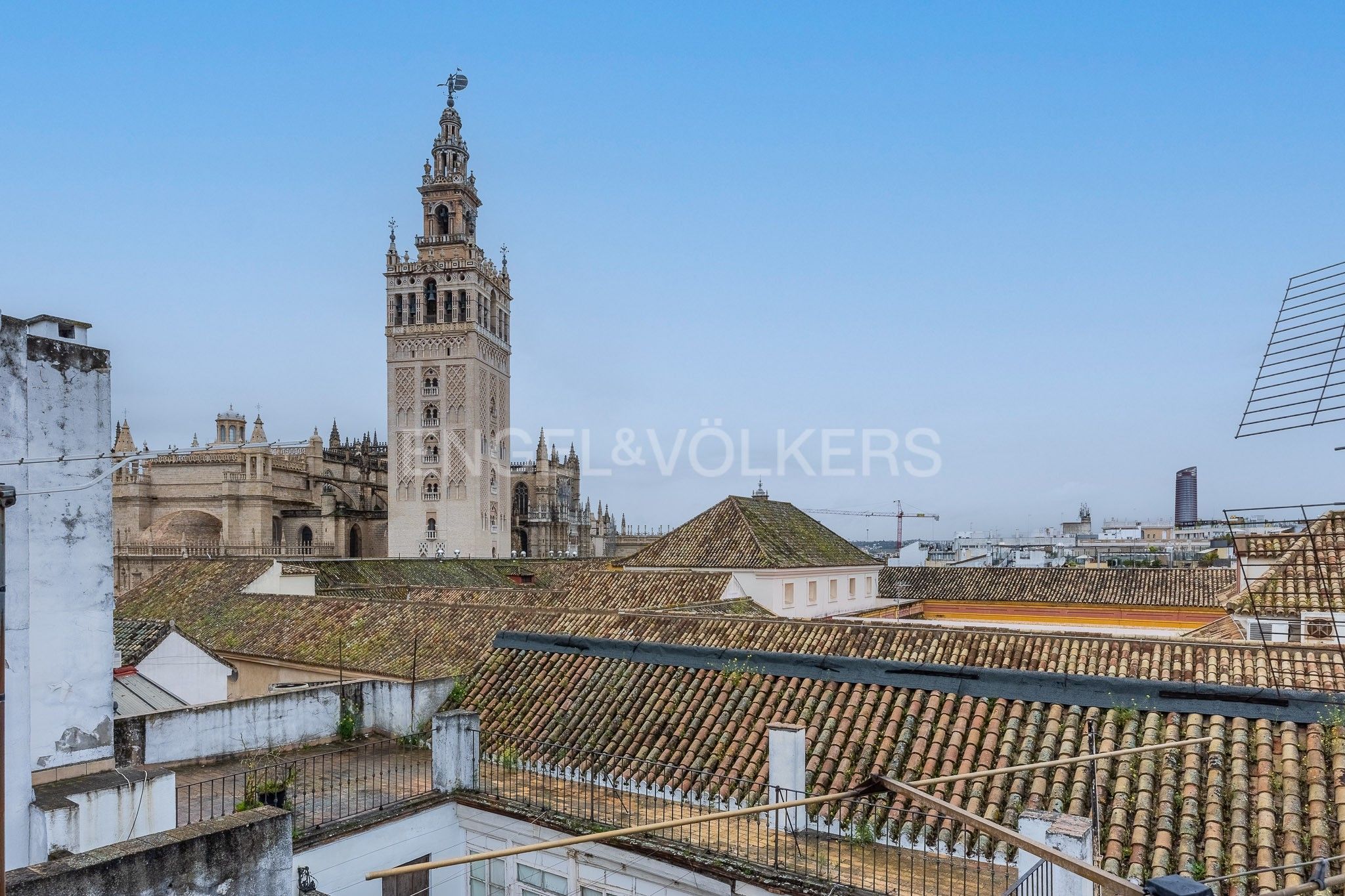 Vista exterior de Apartament en venda en  Sevilla Capital amb Aire condicionat i Calefacció